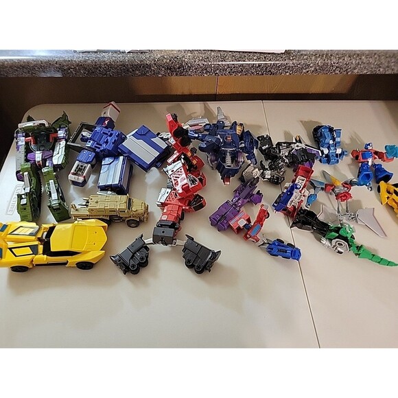 Transformers and etc... Loose Lot Right out of toybox Cars vehicles - Picture 16 of 16